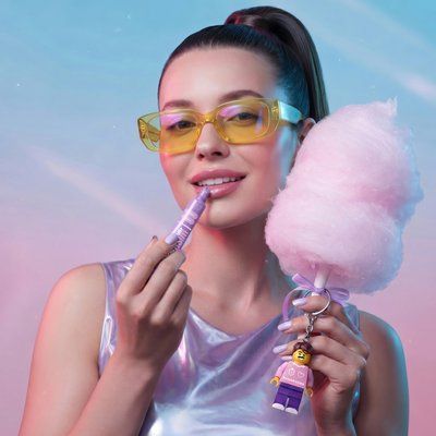 БАЛЬЗАМ-БЛИСК ДЛЯ ГУБ SUGAR KISS WiSHLiST, 10 МЛ + ІГРАШКА-БРЕЛОК "ОЛЕГ ШУГАР" WL-03-169 фото
